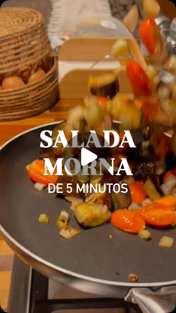Salada morna